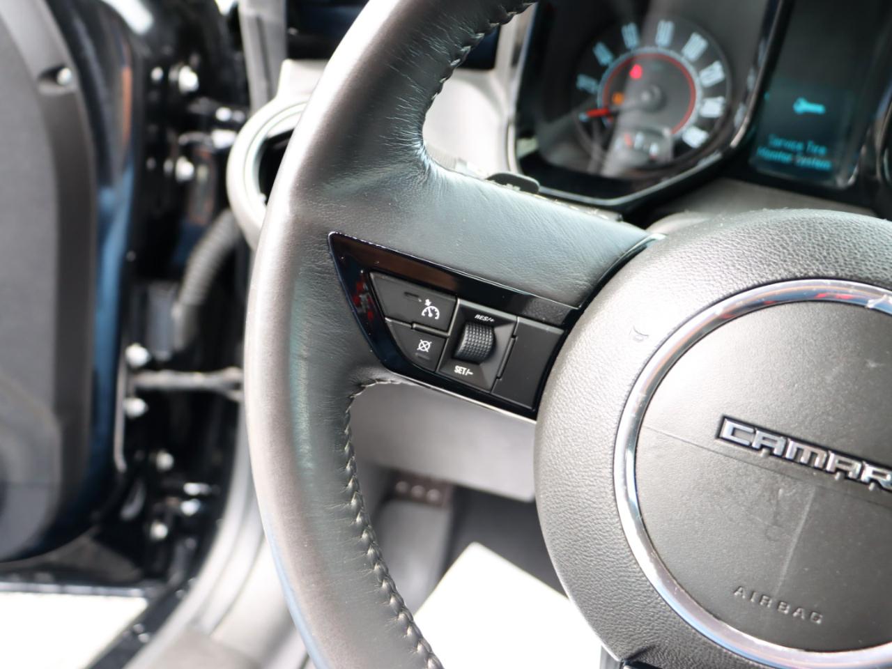 Chevrolet Camaro LT1 Coupe 2011