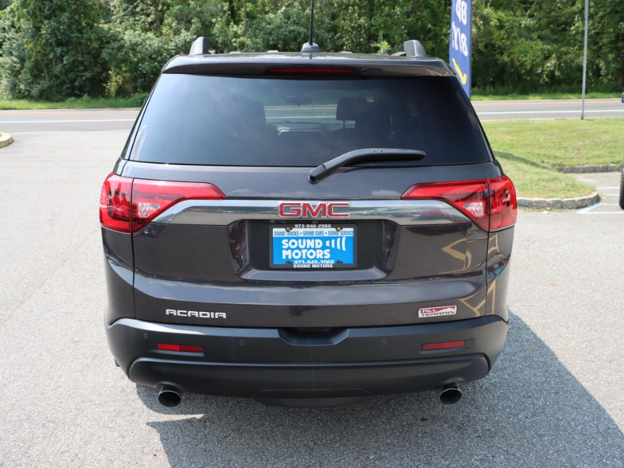 GMC Acadia All Terrain 1 AWD 2017