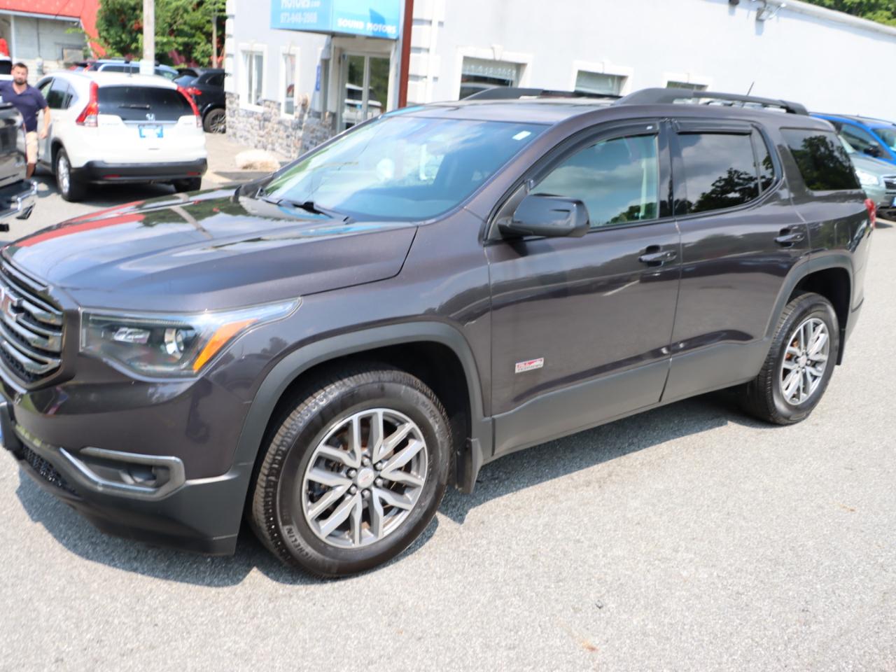 GMC Acadia All Terrain 1 AWD 2017