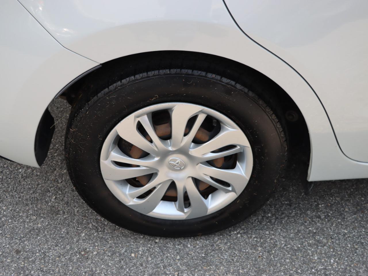 Toyota Yaris iA 6A 2019