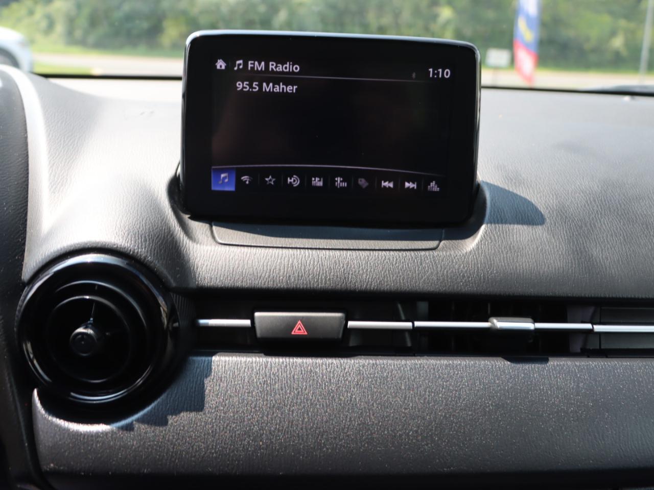 Toyota Yaris iA 6A 2019