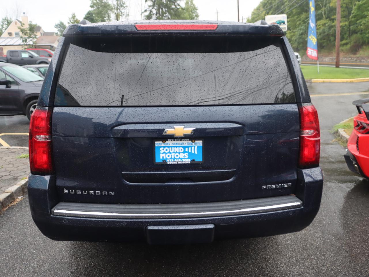 Chevrolet Suburban Premier 4WD 2019