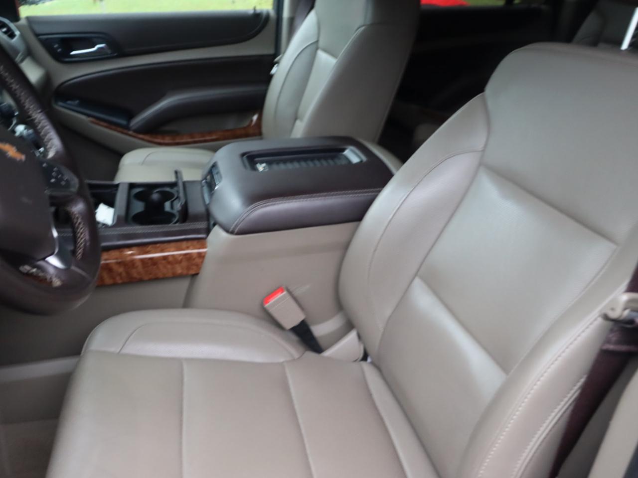 Chevrolet Suburban Premier 4WD 2019