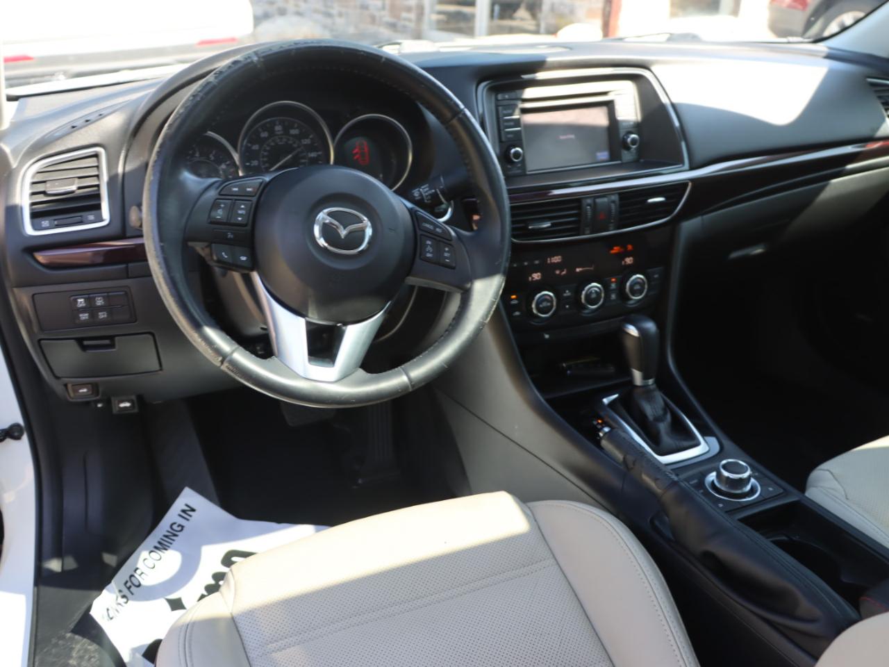 Mazda MAZDA6 i Grand Touring 2015