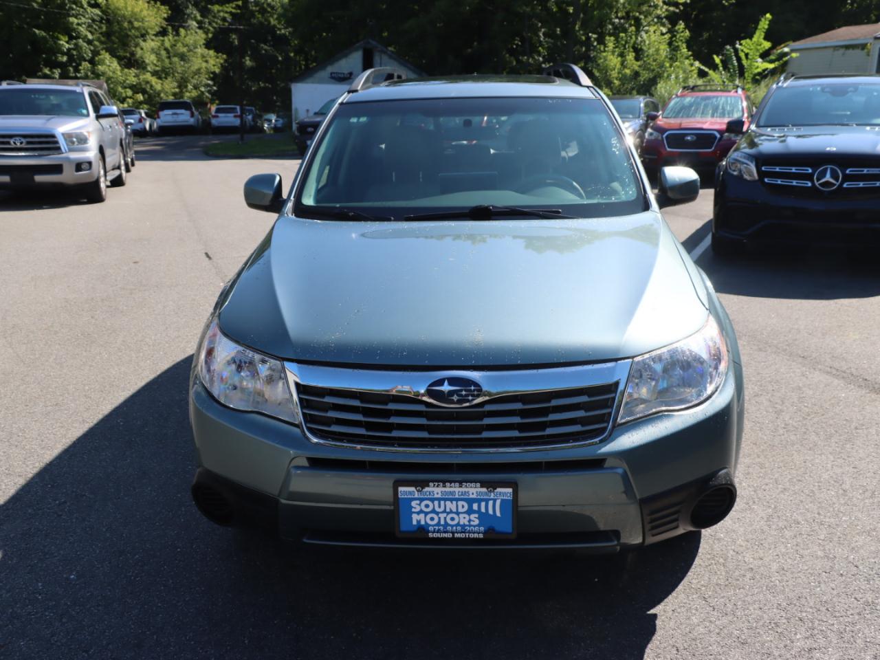 Subaru Forester 2.5X Premium 2010