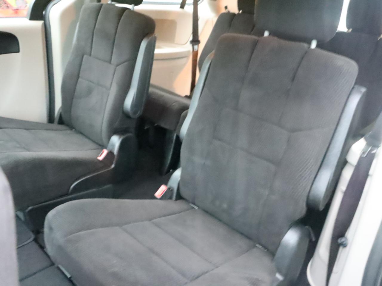 Dodge Grand Caravan SE 2013