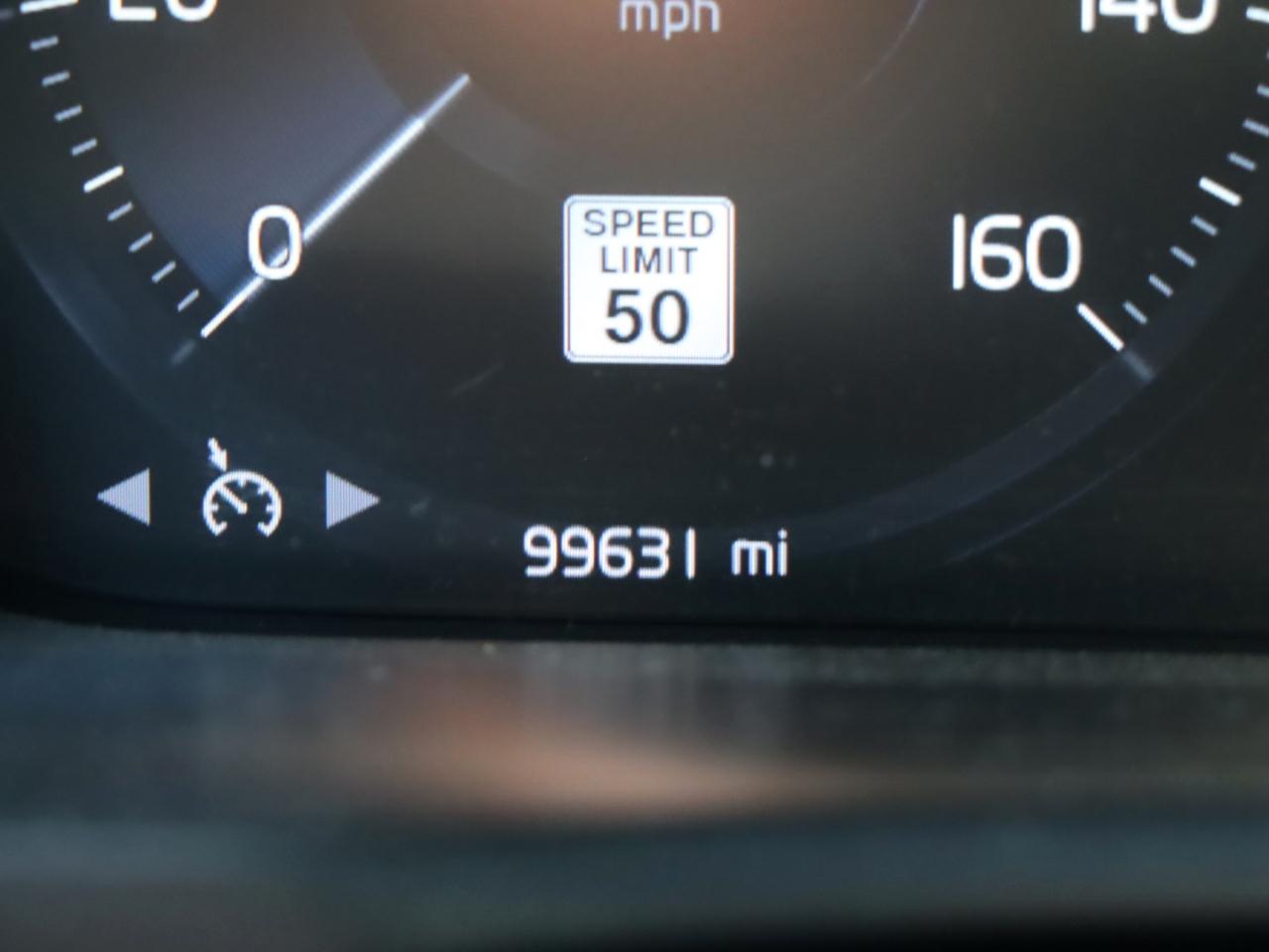 Volvo XC90 T6 Momentum AWD 2016