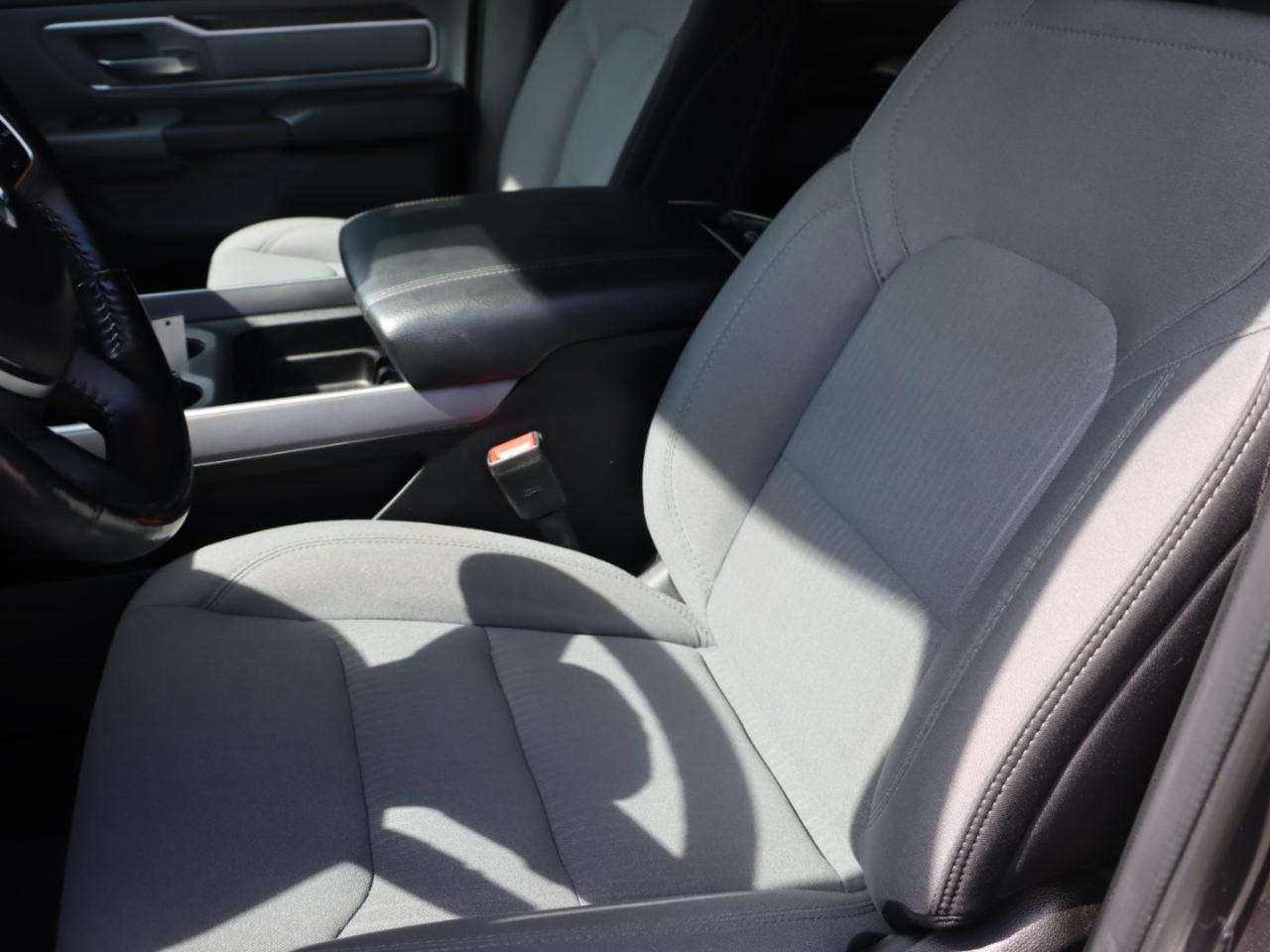 RAM 1500 Big Horn Crew Cab SWB 4WD 2019