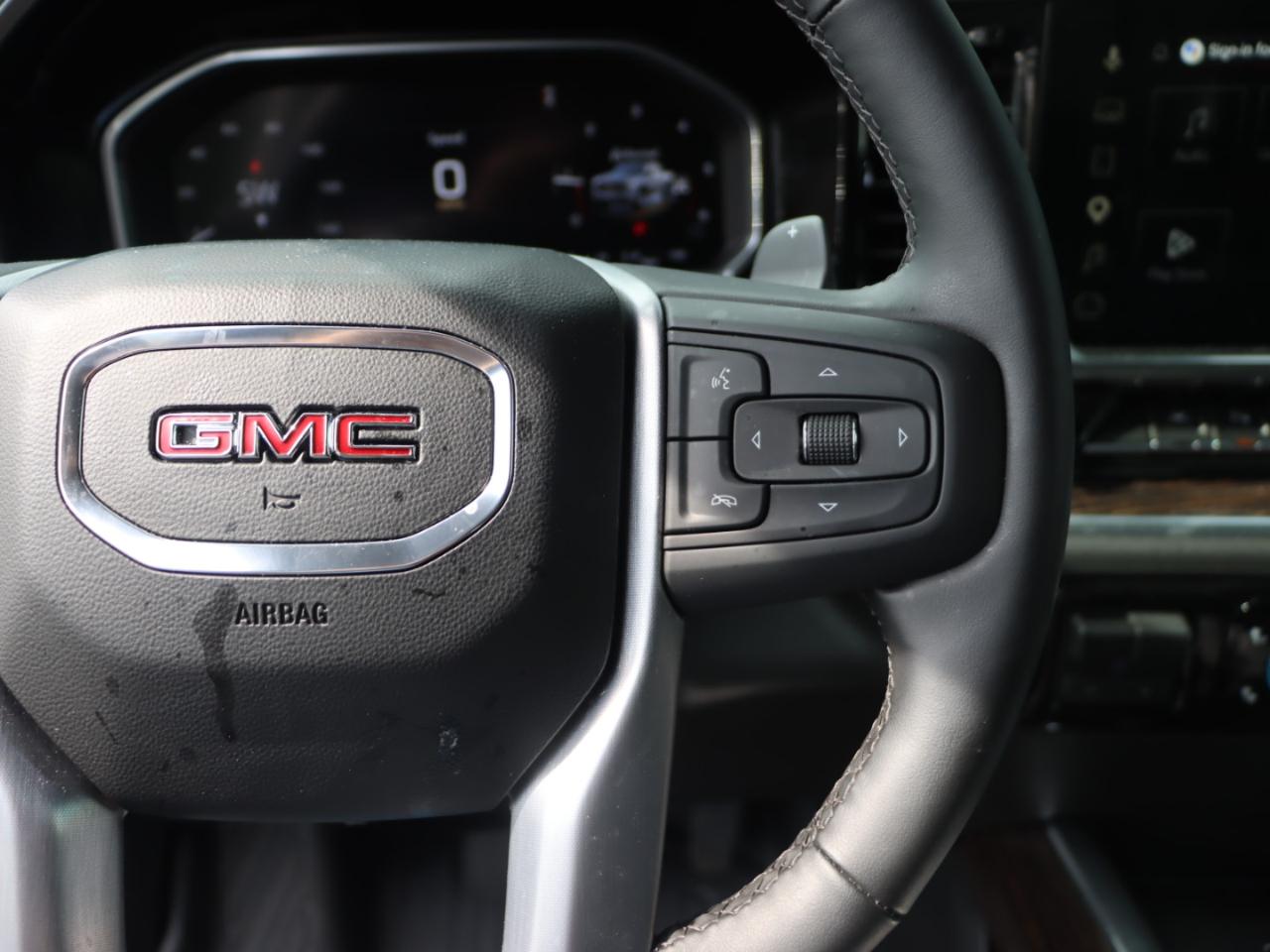GMC Sierra 1500 Elevation Double Cab 4WD 2026