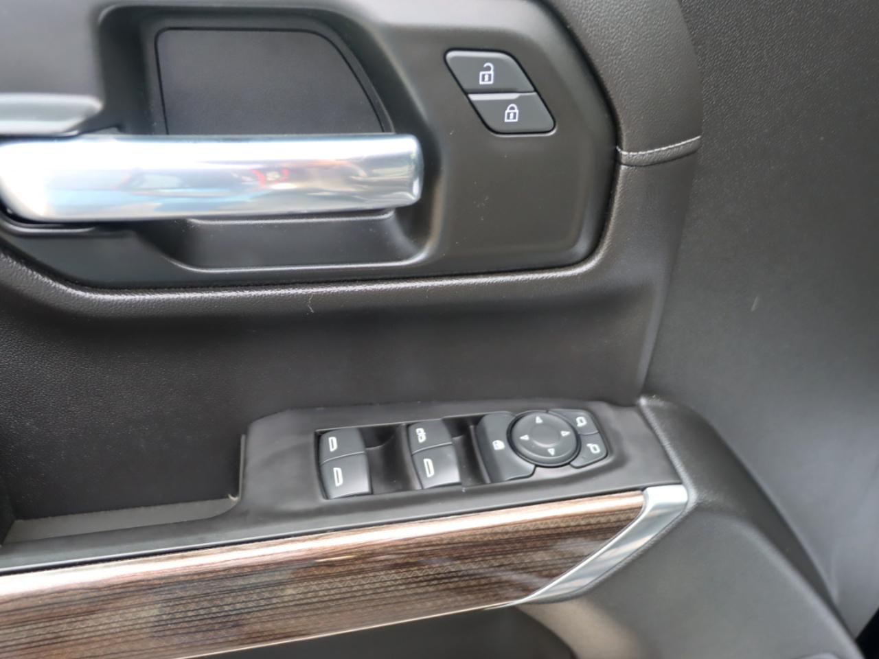 Chevrolet Silverado 1500 LT Double Cab 4WD 2020