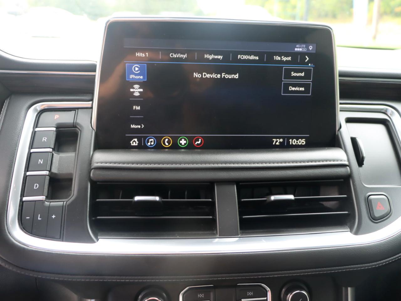 Chevrolet Suburban LT 4WD 2021