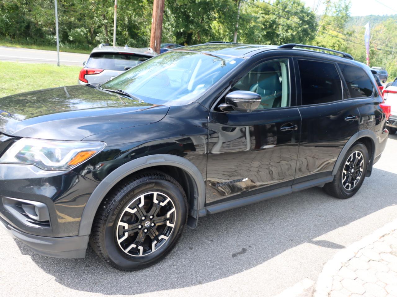 Nissan Pathfinder S 4WD 2019