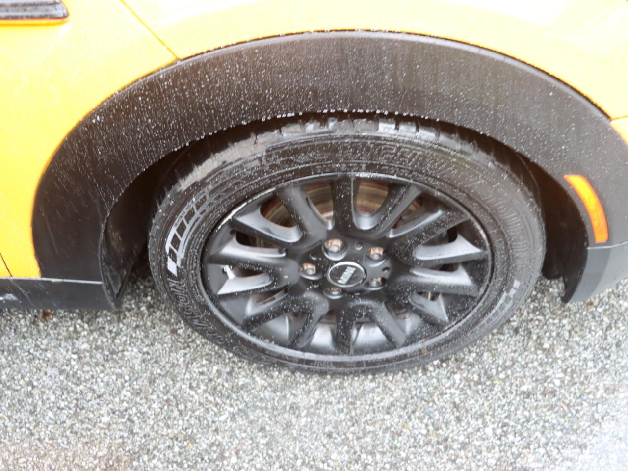 MINI Cooper Base 2014