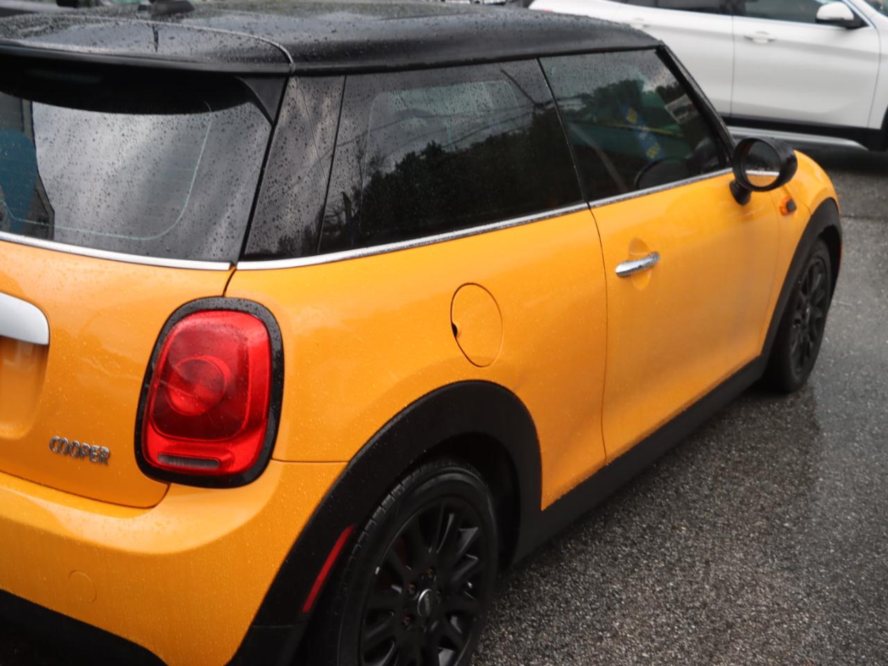 MINI Cooper Base 2014