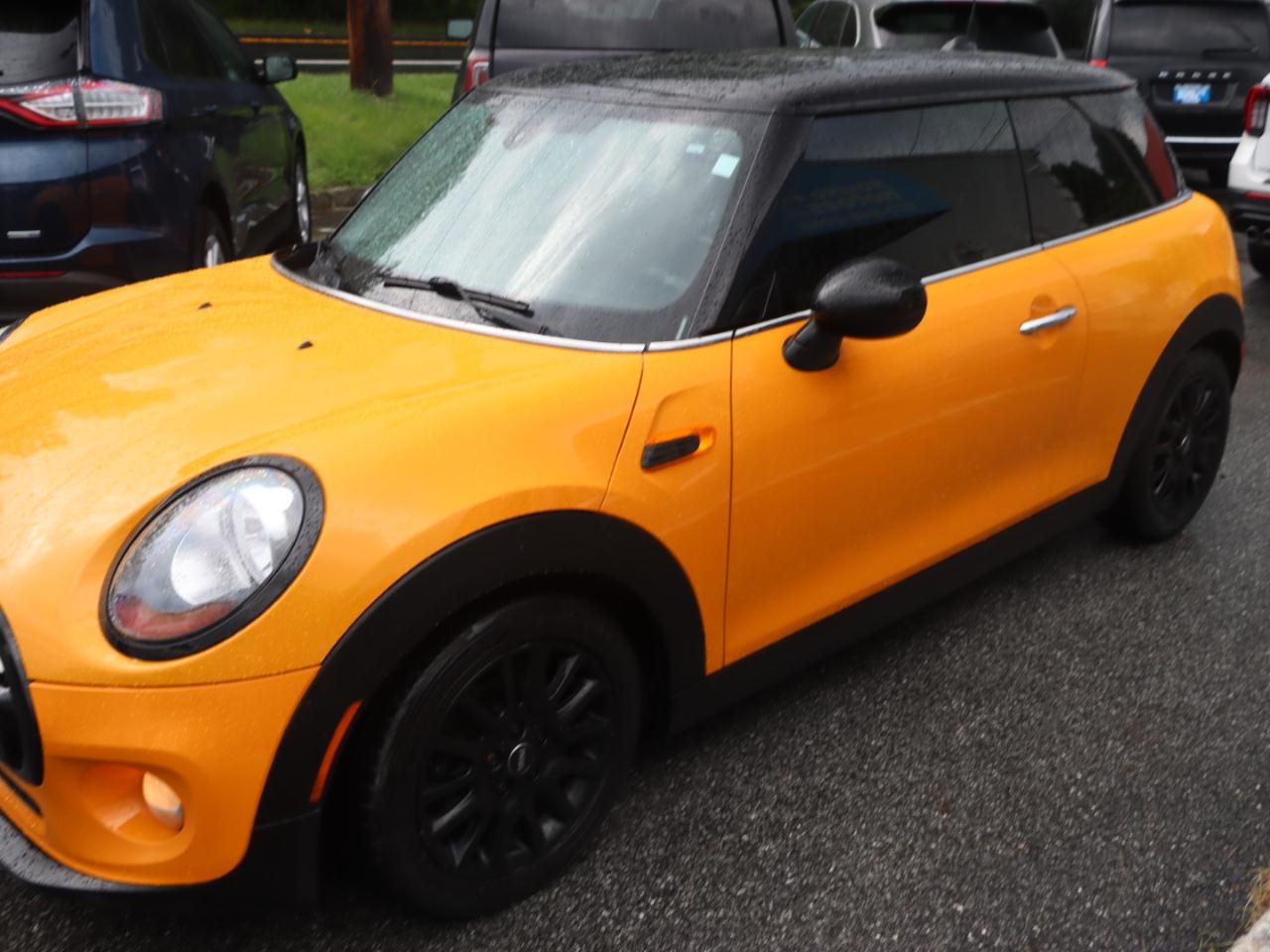 MINI Cooper Base 2014