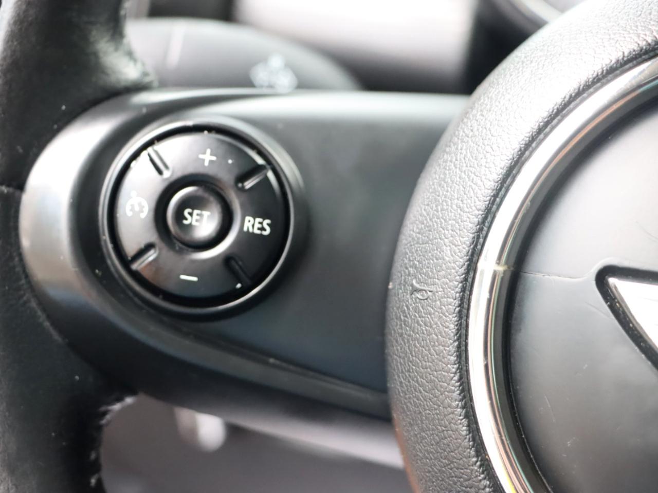 MINI Cooper Base 2014