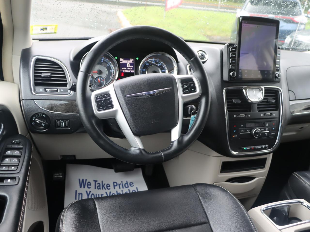 Chrysler Town & Country Touring 2015