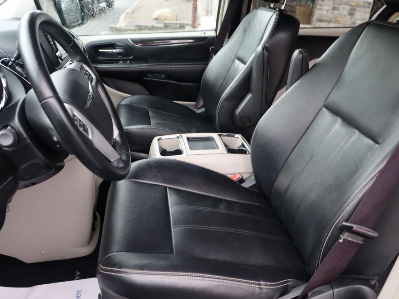Chrysler Town & Country Touring 2015