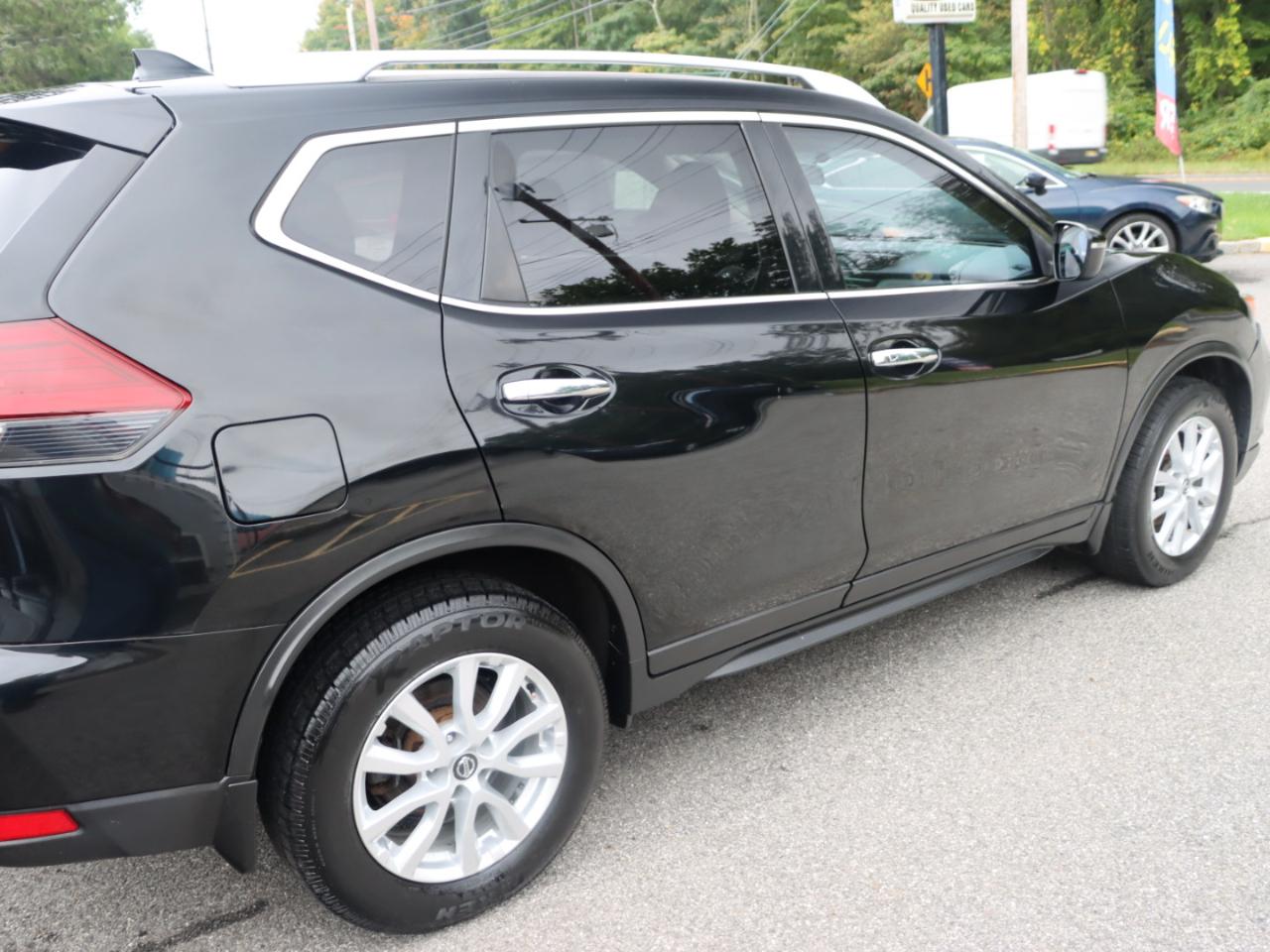 Nissan Rogue SV AWD 2018