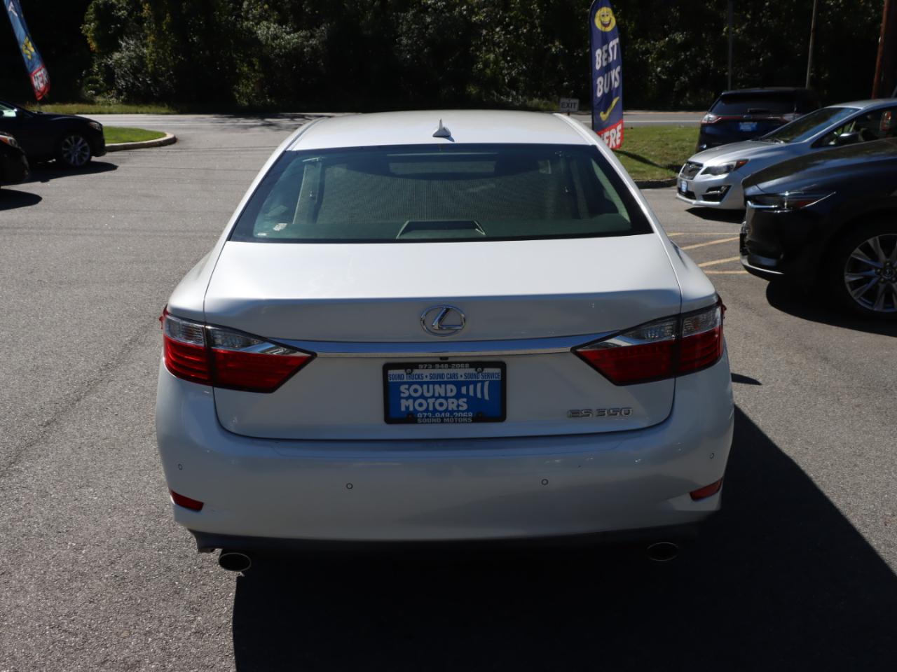 Lexus ES 350 Sedan 2013