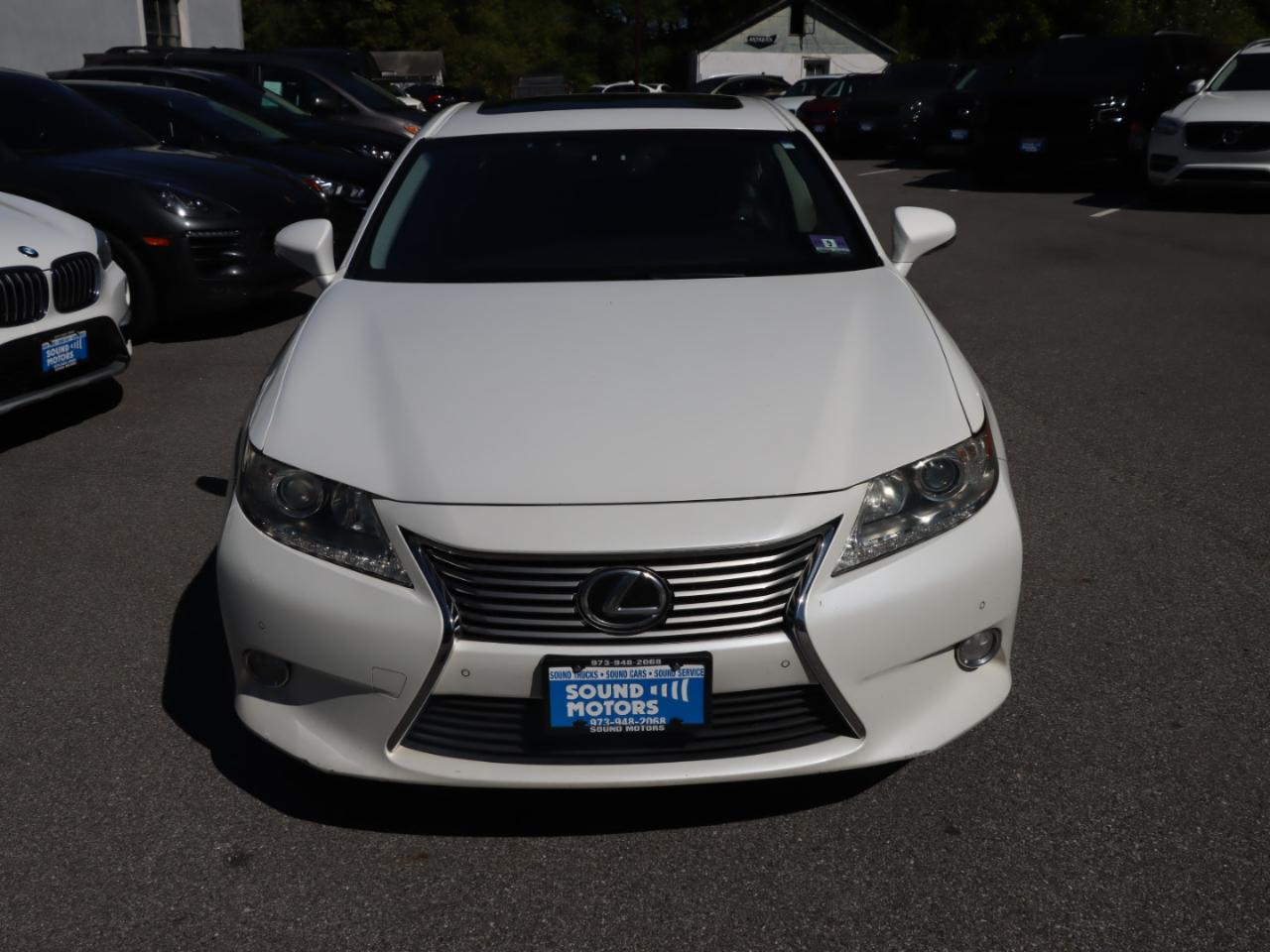 Lexus ES 350 Sedan 2013