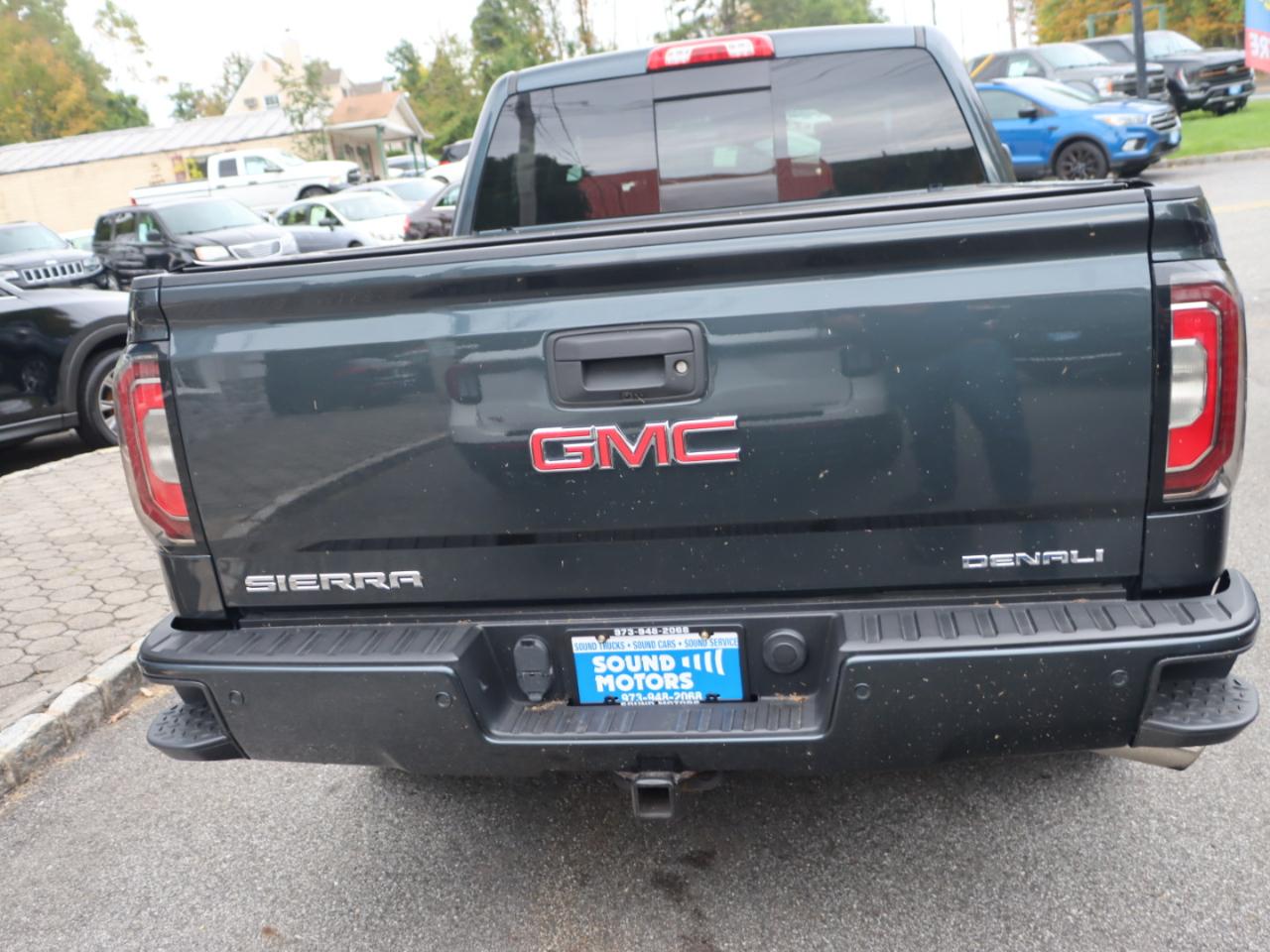 GMC Sierra 1500 Denali Crew Cab Long Box 4WD 2018