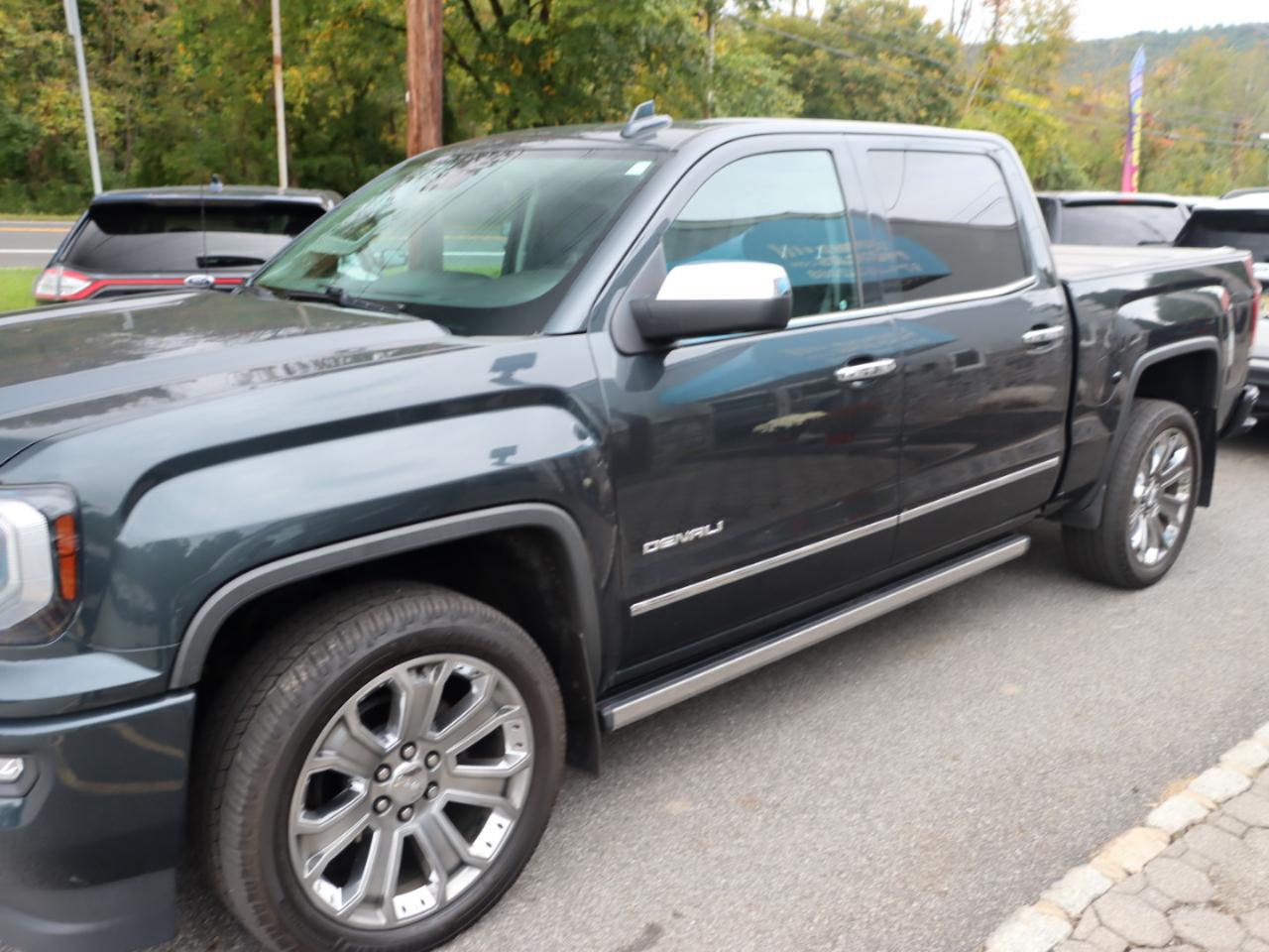 GMC Sierra 1500 Denali Crew Cab Long Box 4WD 2018
