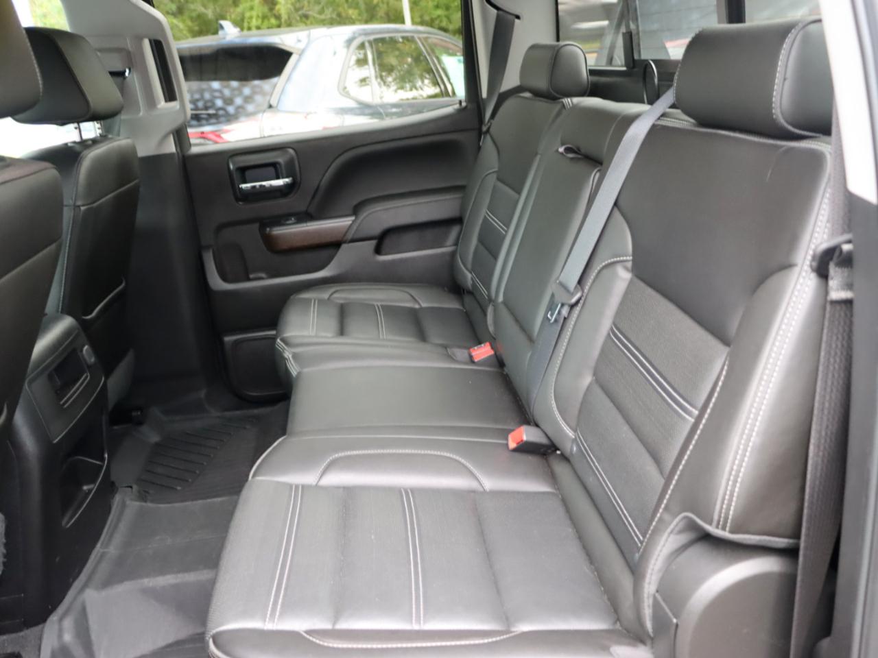 GMC Sierra 1500 Denali Crew Cab Long Box 4WD 2018