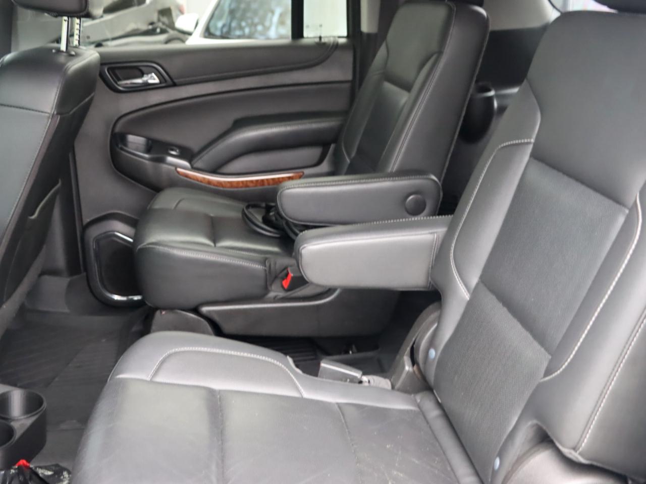 Chevrolet Suburban Premier 4WD 2020