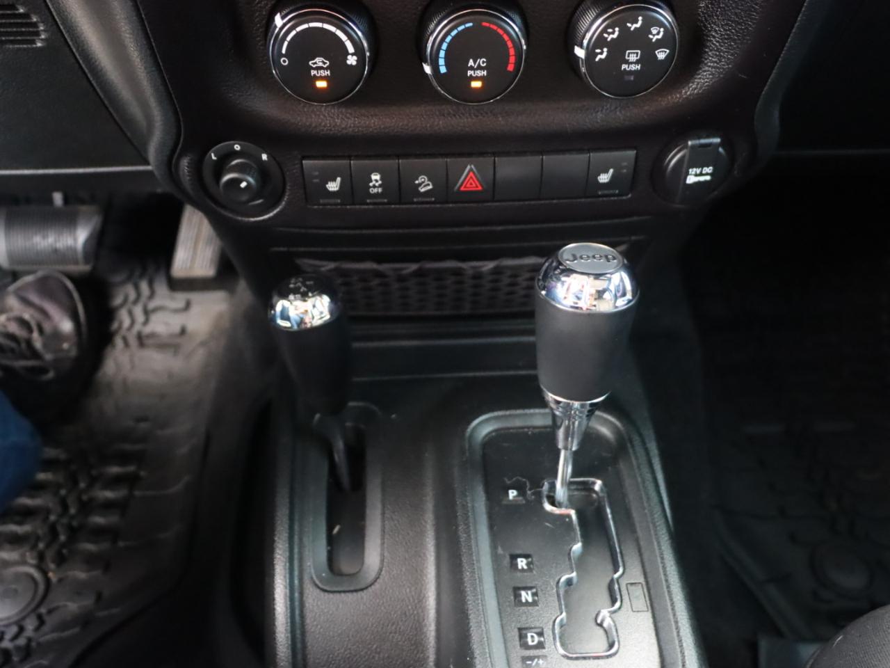 Jeep Wrangler JK Unlimited Sport 4WD 2018
