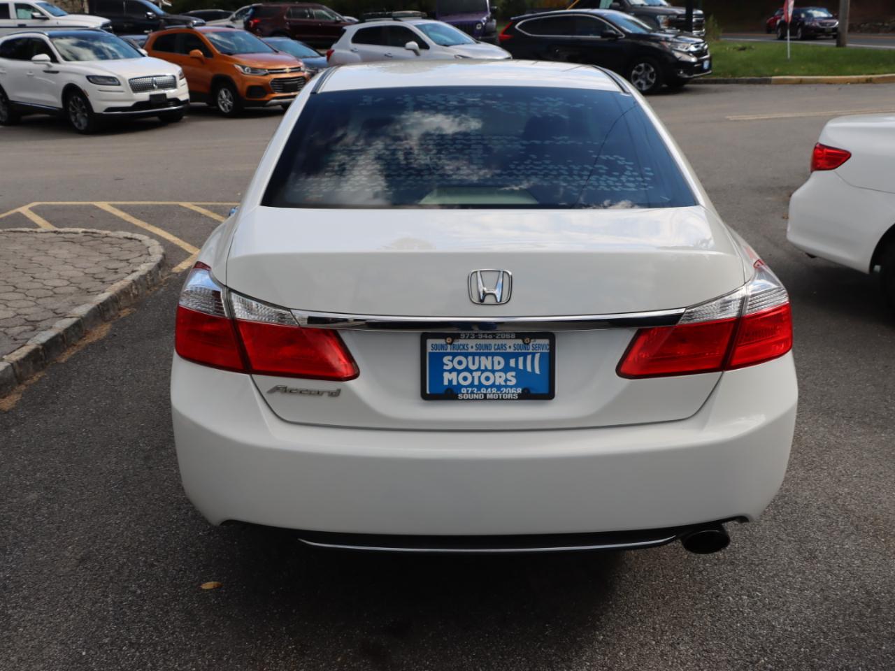 Honda Accord EX Sedan CVT 2013