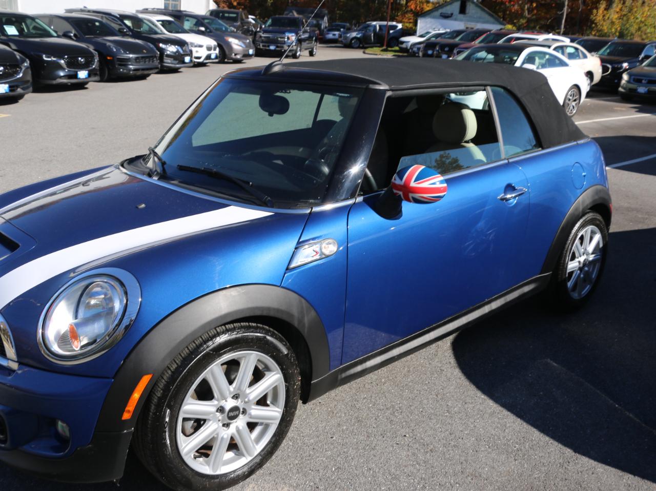 MINI Cooper S Convertible 2013