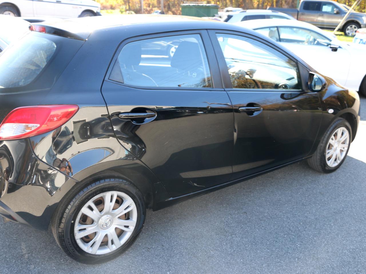 Mazda MAZDA2 Sport 2012