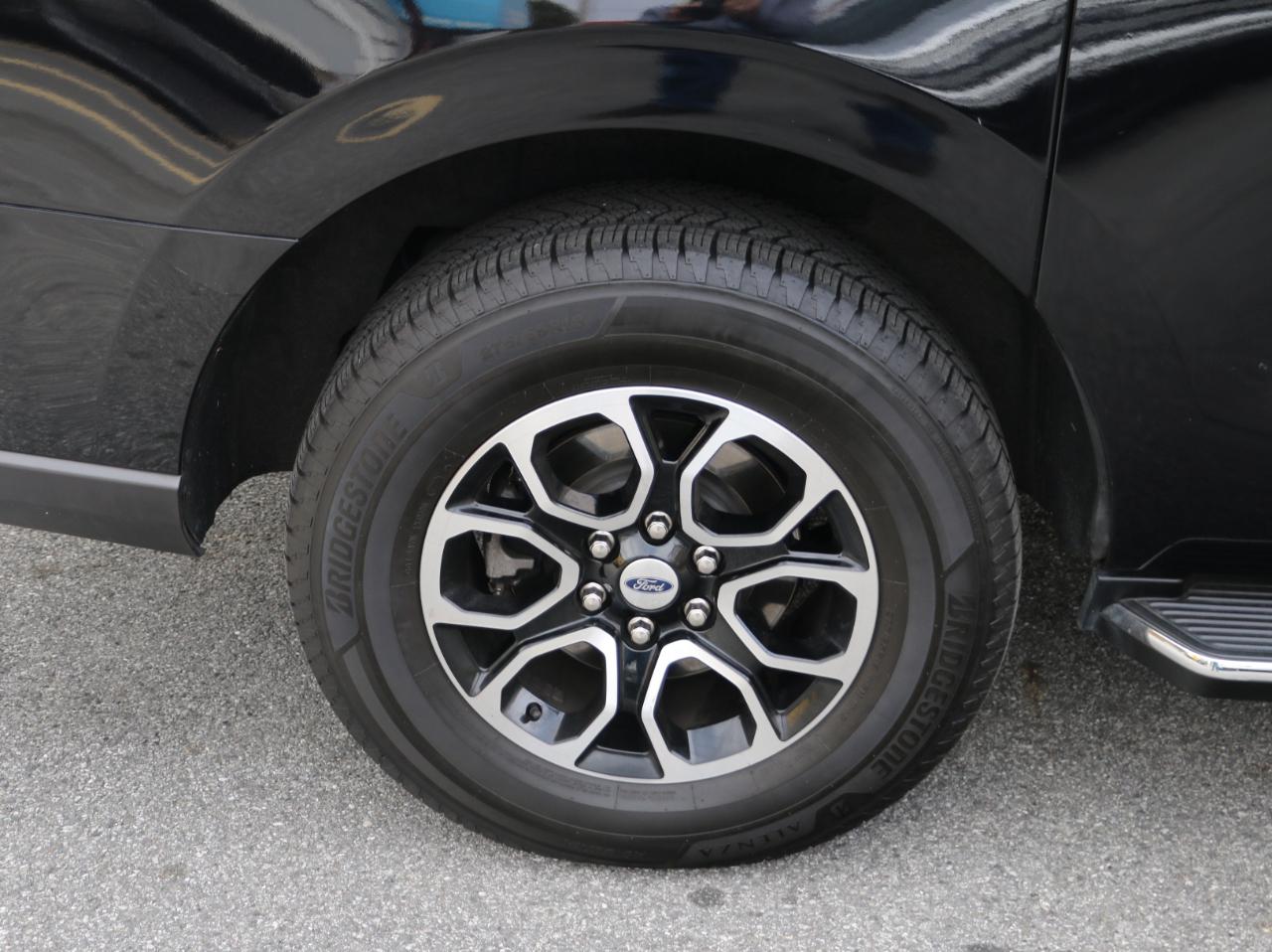 Ford Expedition MAX XLT 4WD 2022
