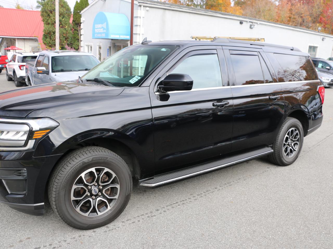 Ford Expedition MAX XLT 4WD 2022