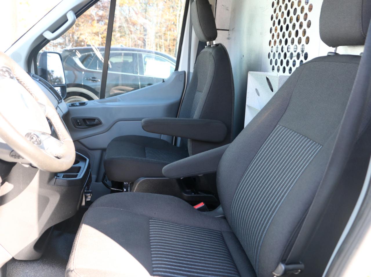 Ford Transit 350 Van Med. Roof w/Sliding Pass. 148-in. WB 2017