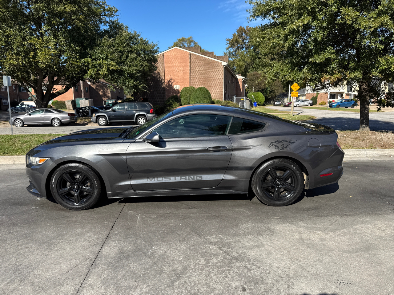 Ford Mustang V6 Fastback 2017