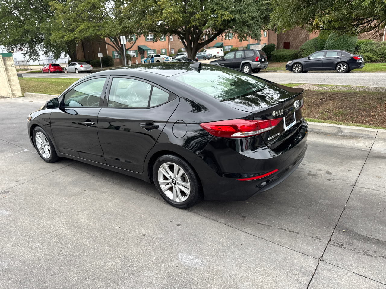 2018 Hyundai Elantra Value Edition photo 9