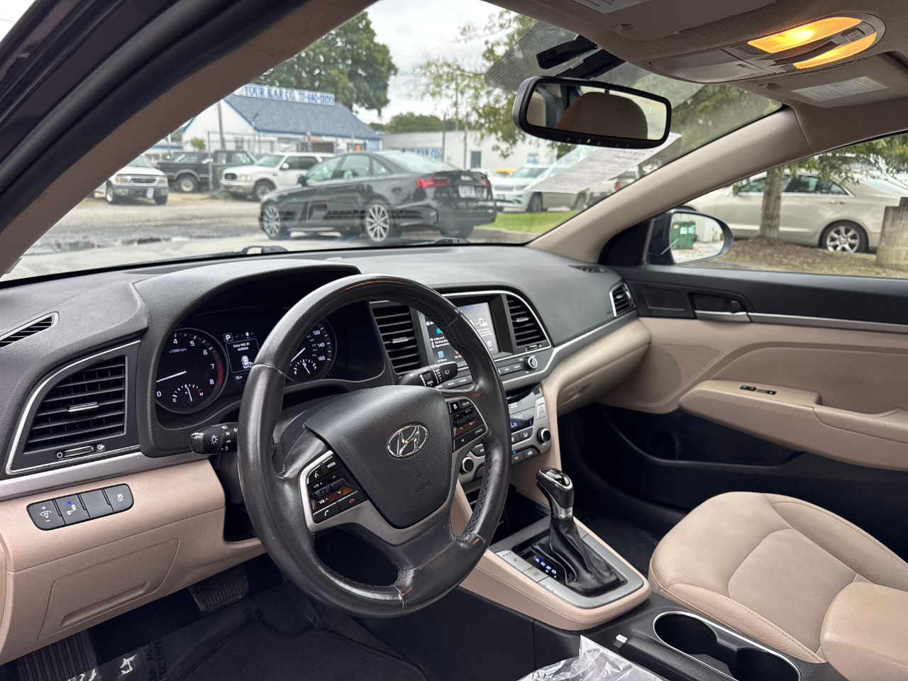 2018 Hyundai Elantra Value Edition photo 11