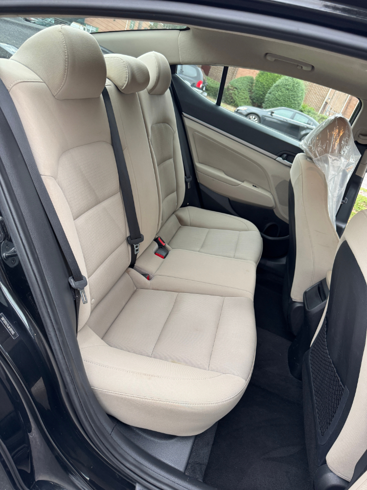 2018 Hyundai Elantra Value Edition photo 15
