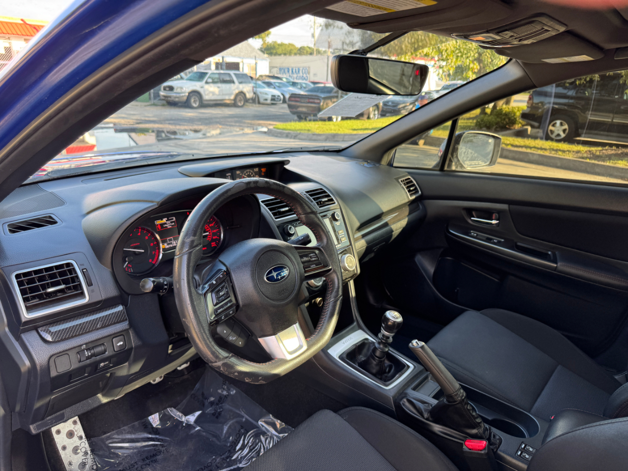 2017 Subaru WRX Premium photo 5