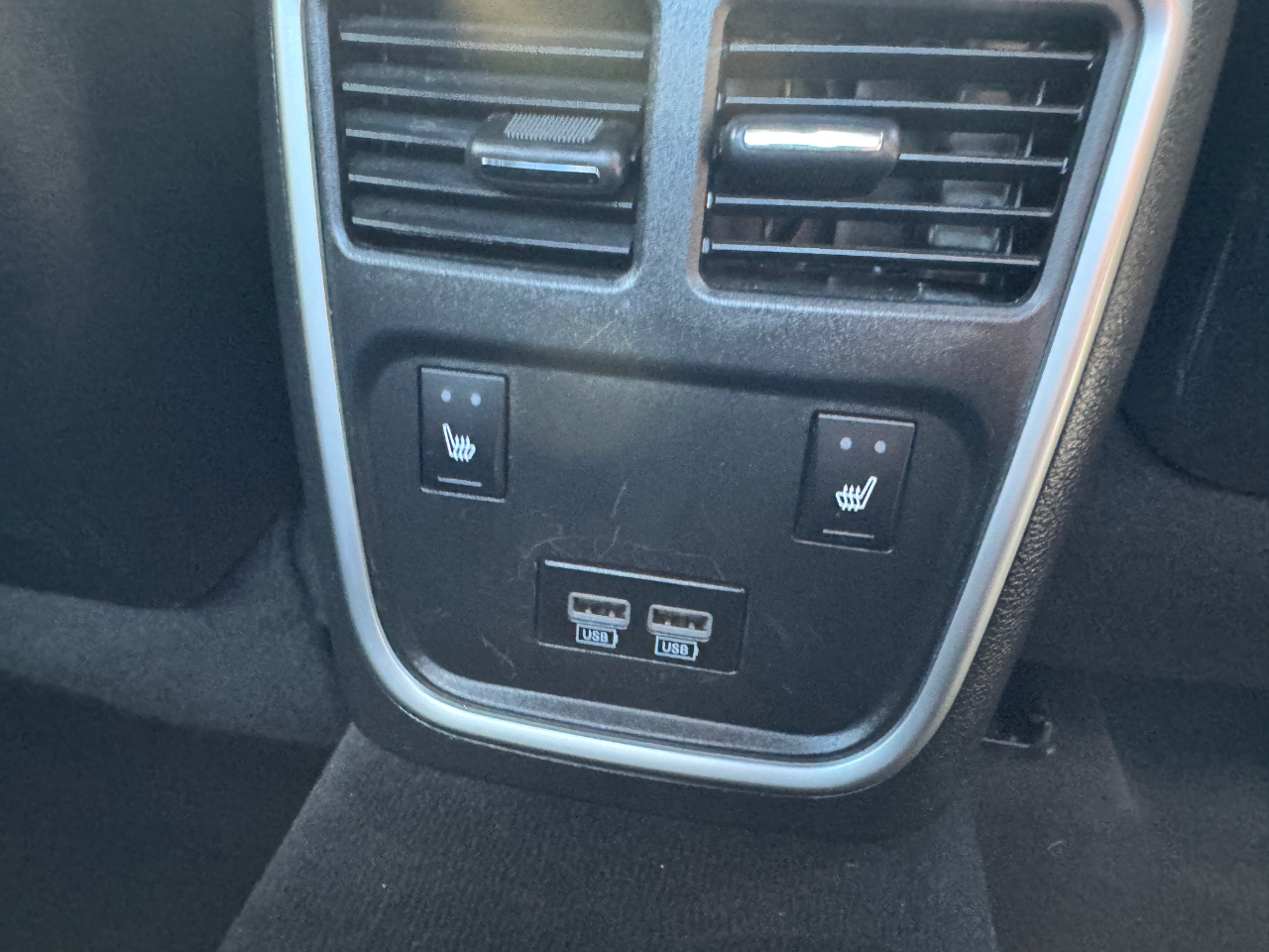 2022 Dodge Charger SXT photo 12