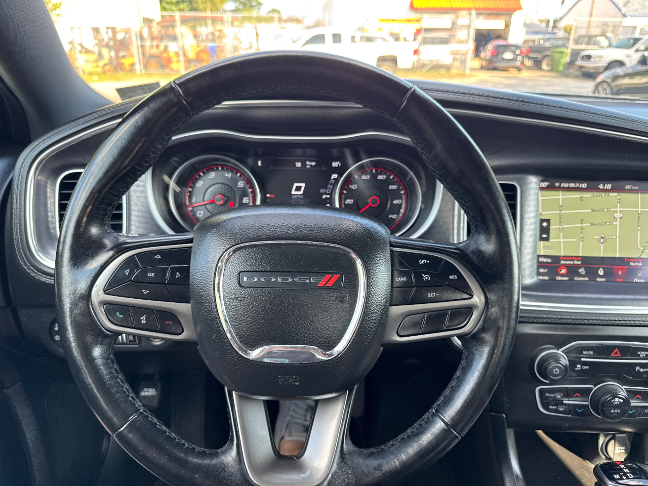 2022 Dodge Charger SXT photo 16