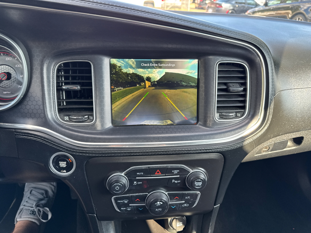 2022 Dodge Charger SXT photo 20