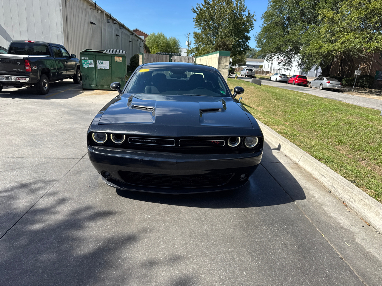 2015 Dodge Challenger R/T photo 4