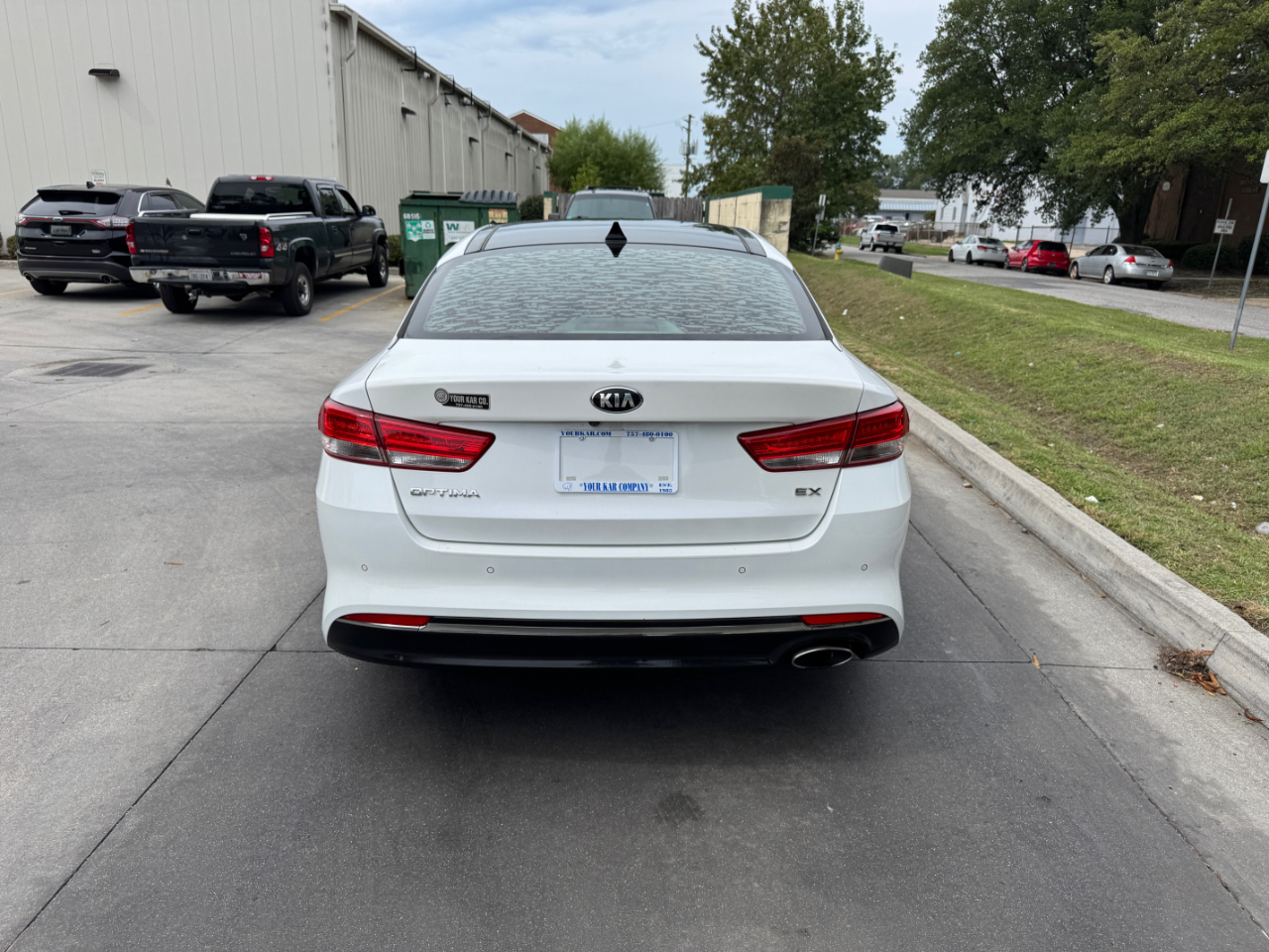 2016 Kia Optima EX photo 10