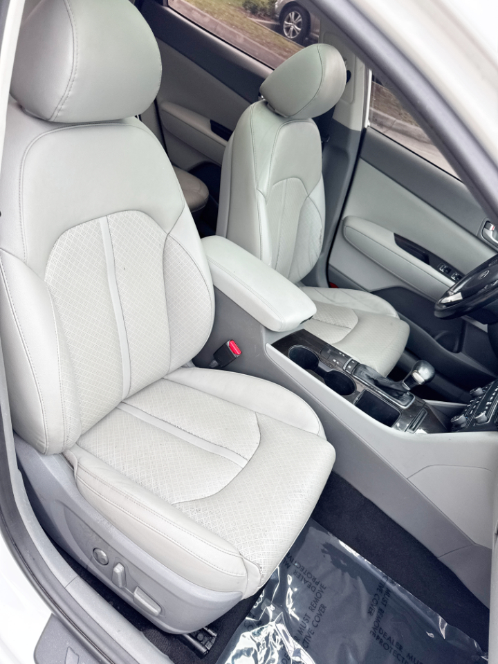 2016 Kia Optima EX photo 16