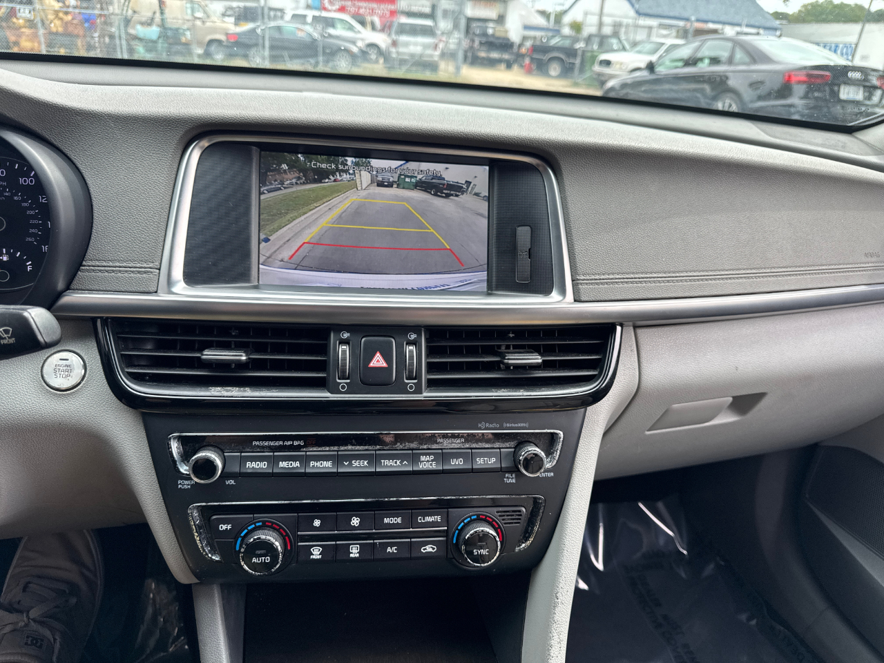2016 Kia Optima EX photo 23