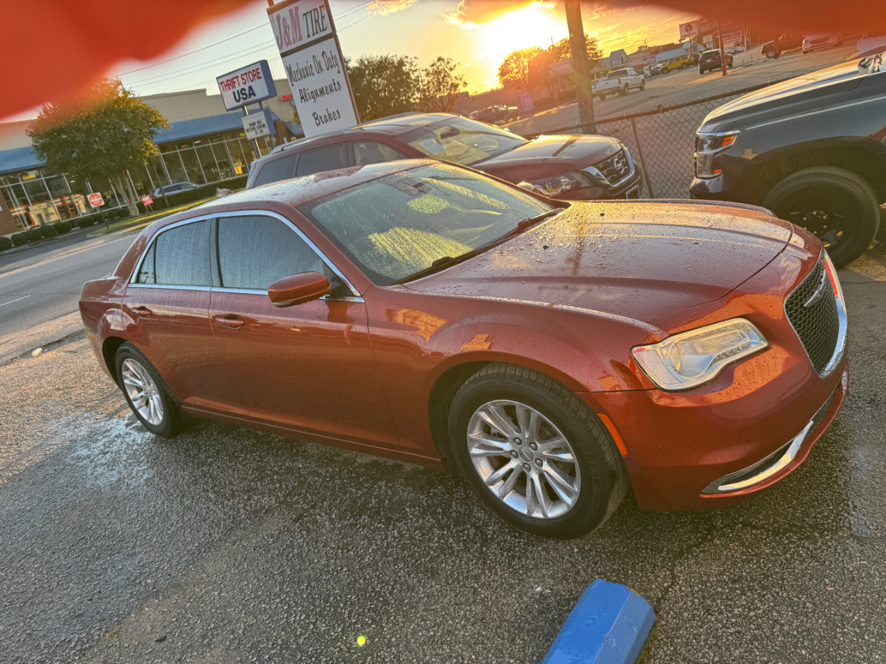 Chrysler 300 Touring L RWD 2021