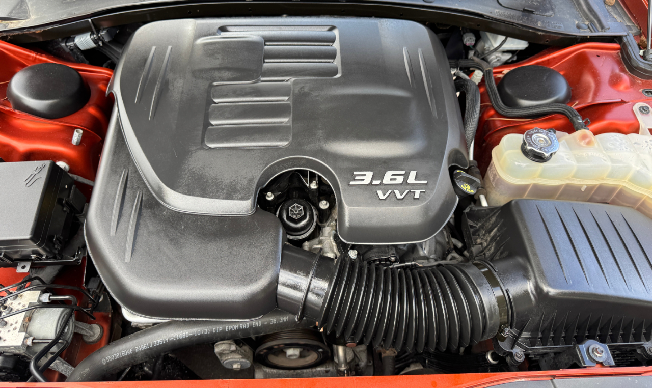 Chrysler 300 Touring L RWD 2021